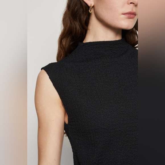 Abercrombie & Fitch Textured Muscle Tank Minimalist Black Size Medium - Picture 4 of 8